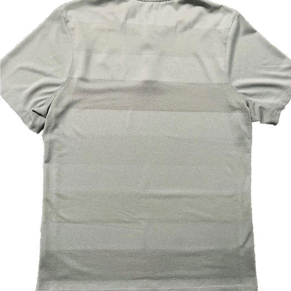 Nike Dri-Fit Blade Collar Golf Polo - Size S - Picture 2 of 3